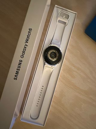Samsung Galaxy Watch 5 44MM L