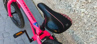 Bicicleta Monty Rosa/fucsia Infantil casi nueva