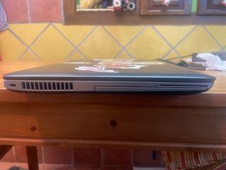 Portátil HP Plata y Negro