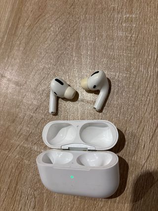 AirPods Pro Apple Blancos EL DERECHO NO FUNCIONA!!