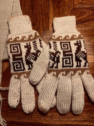 Conjunto Bufanda y Guantes Alpaca Beige/Marrón