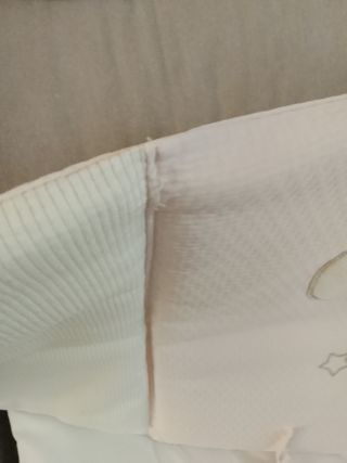 Colcha y protector de cuna con osito