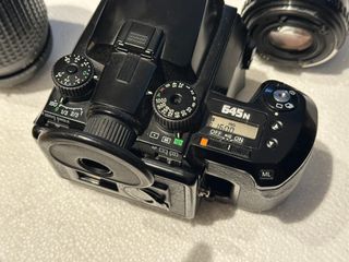 Pentax 645NII Cámara + 3 Lentes + 1 Back