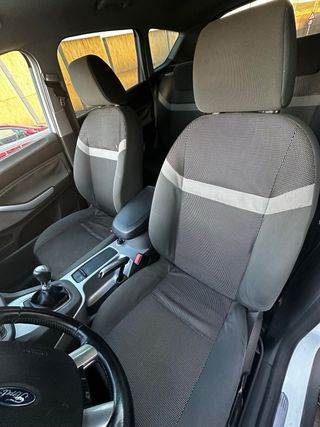 Ford Kuga 2012