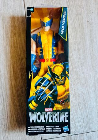 NUEVO! Figura Wolverine Titán Marvel 30cm nueva