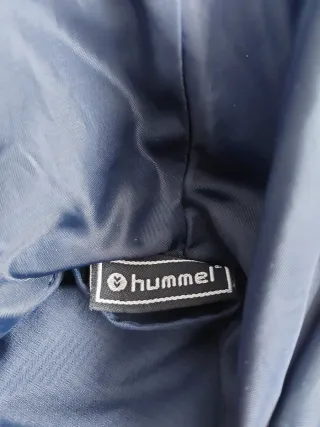 Abrigo azul Hummel