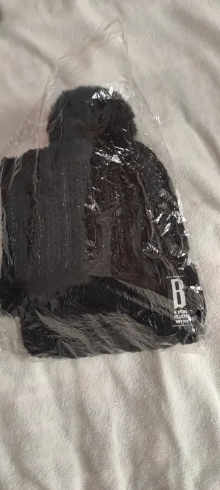 Gorro y buf de invierno negro