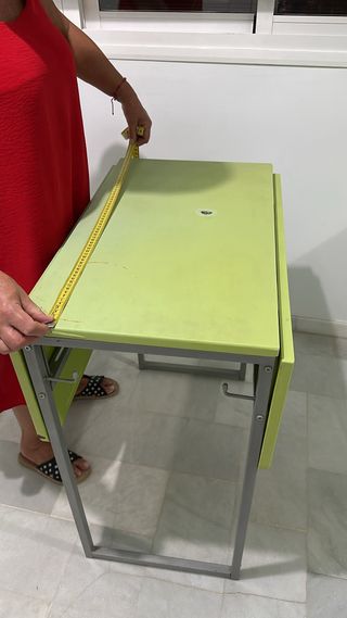 Mesa extensible verde plegable