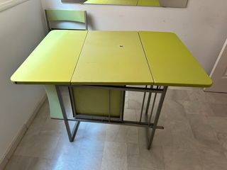 Mesa extensible verde plegable