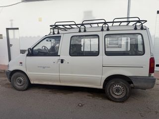 Nissan Vanette 1997