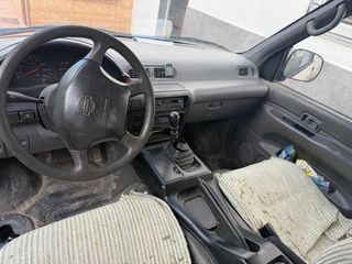 Nissan Vanette 1997