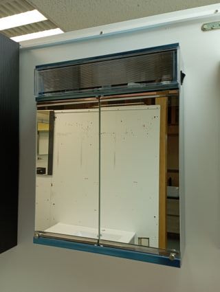 X078 - Botiquín camerino 40x14x49 cm