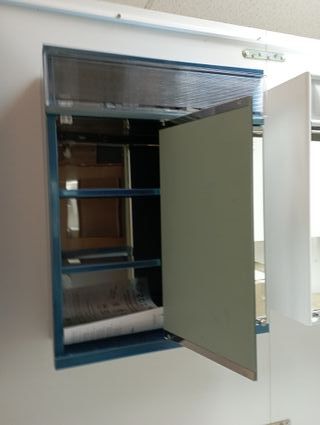 X078 - Botiquín camerino 40x14x49 cm