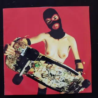 CD "The Dwarves Are Young and Good Looking"