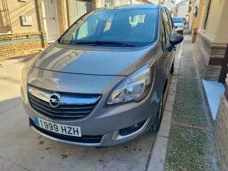 Opel Meriva 2014