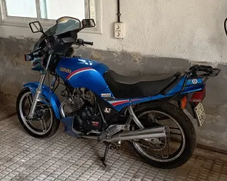 Yamaha XS 400 Clásica Carenado y Cuña