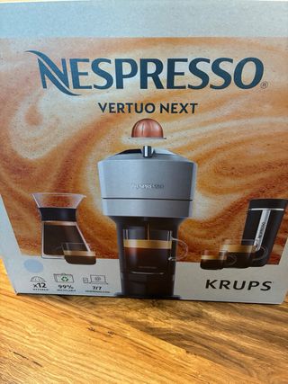 Cafetera vertuo next nespresso Krups NUEVA SIN EST