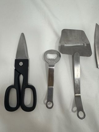 Juego de Cuchillos y Utensilios de Cocina Mariscal