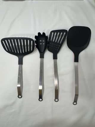Juego de Cuchillos y Utensilios de Cocina Mariscal