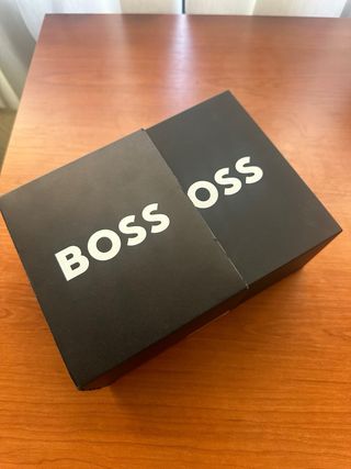 Reloj Hugo Boss Skytravel Negro y Marrón con caja