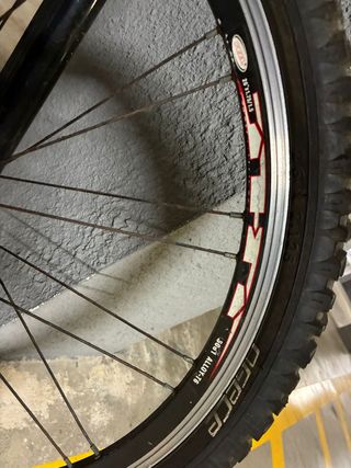 Bicicleta Montaña AGECE - SHIMANO 7 velocidades