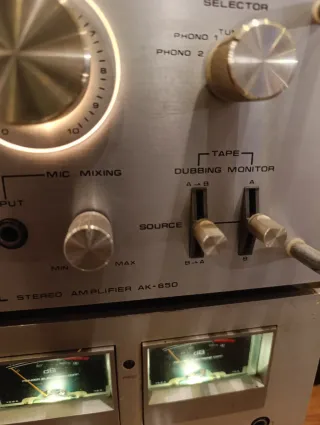 Amplificador Inkel AK 650 Plata