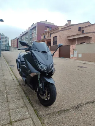 Yamaha TMAX 530