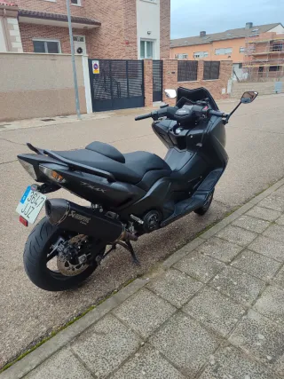 Yamaha TMAX 530