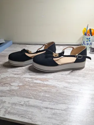 Sandalias negras plataforma 39