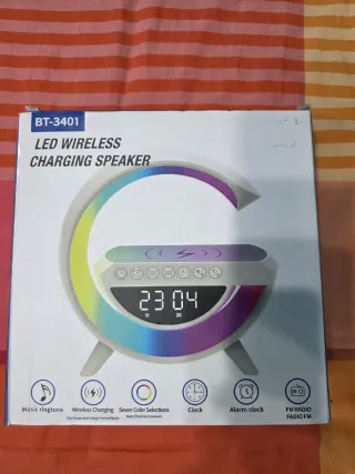 Altavoz Carga Inalámbrica LED BT-3401