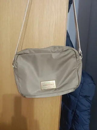 Bolso Bimba y Lola Beige y Dorado