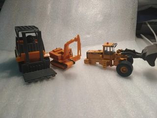 Lote 3 miniaturas maquinaria obra civil + regalo