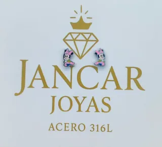 Pendientes infantiles dorados y plateados