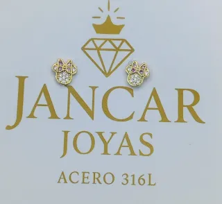 Pendientes infantiles dorados y plateados