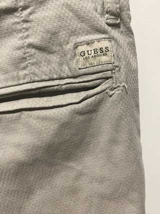 Pantalones Guess grises talla 31