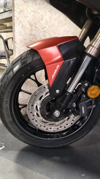 HONDA ADV 350 del 2023 con sólo 21.724 km