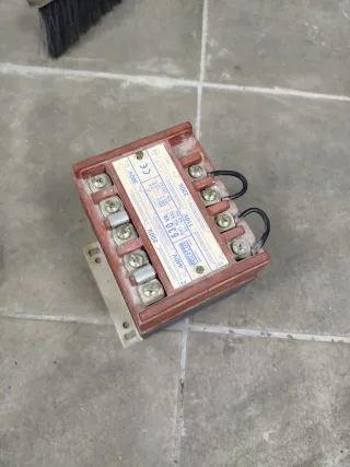 Transformador POLYLUX 630 VA