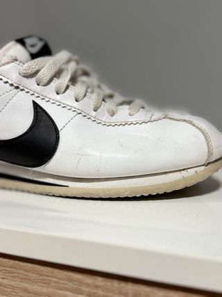 Zapatillas Nike Cortez Blancas y Negras