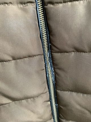 Cazadora acolchada de plumas