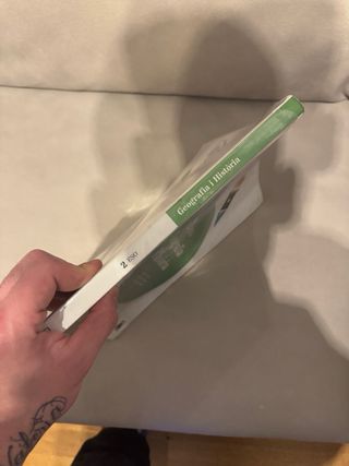 Llibre Geografia i Historia 2 ESO