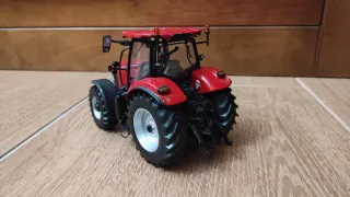 Tractor McCormick X7.6 y Case Puma 175 escala 1:32