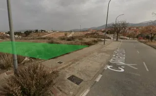 Solar en Urbanización Las Alondras