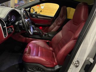 Porsche Cayenne Coupé E-Hybrid Platinum Ed. 2023