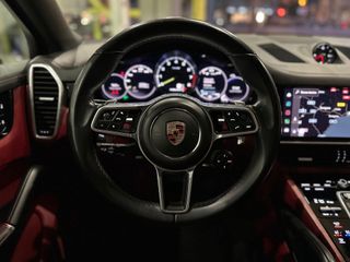 Porsche Cayenne Coupé E-Hybrid Platinum Ed. 2023