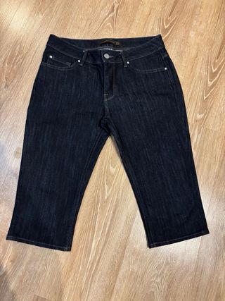 Pantalón vaquero corto Zara mujer