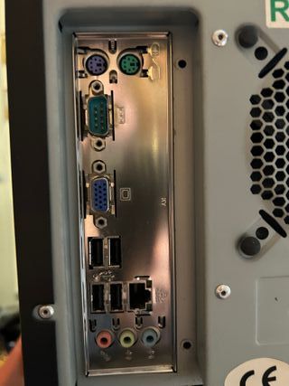 ORDINADOR/ORDENADOR TORRE + ACCESSORIS