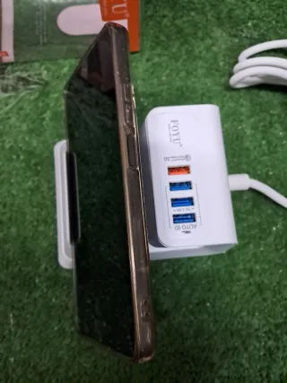 Caricabatterie USB Victeche