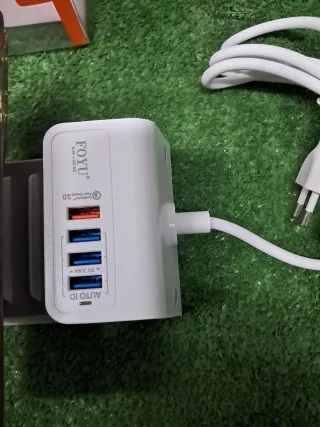 Caricabatterie USB Victeche