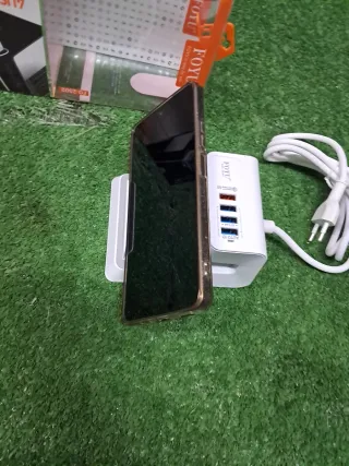 Caricabatterie USB Victeche