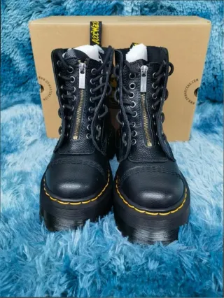Botas Dr. Martens Negras Cremallera Plataforma